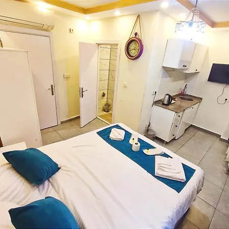 Апарт-отель Taksim Luxurious Galata Hotel