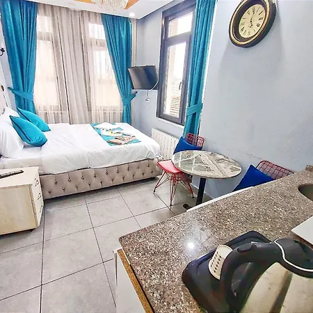 Taksim Luxurious Galata Hotel Apartmanhotel Isztambul