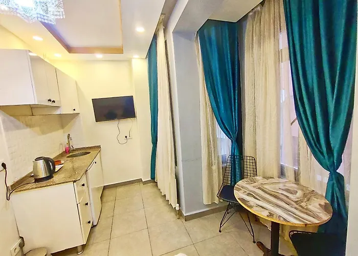 Taksim Luxurious Galata Hotel 3*