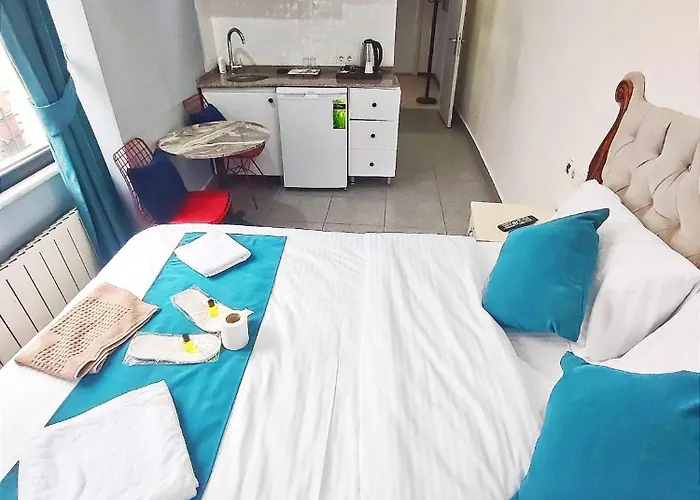 Taksim Luxurious Galata Hotel Стамбул