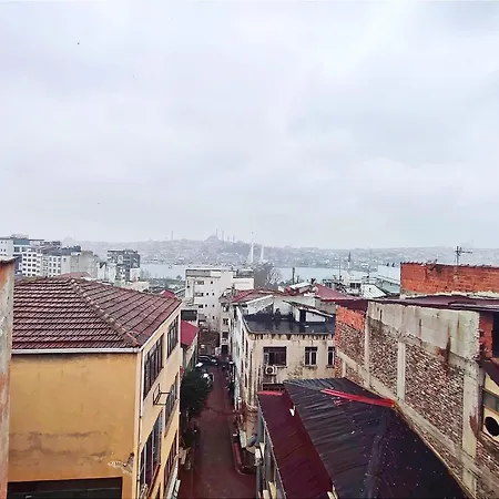 Taksim Luxurious Galata Hotel